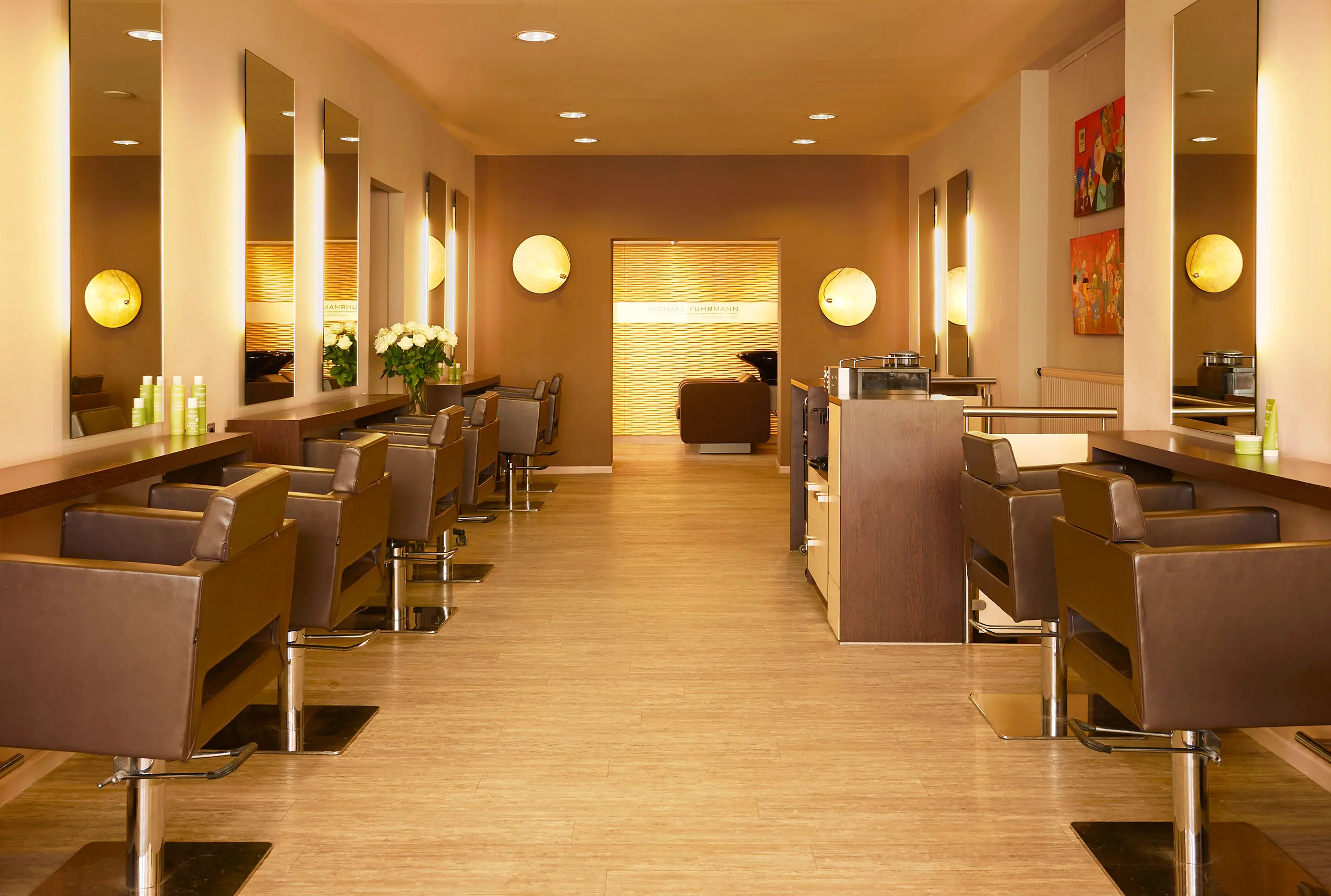 Friseur Michael Fuhrmann Salon Pfeil Slider